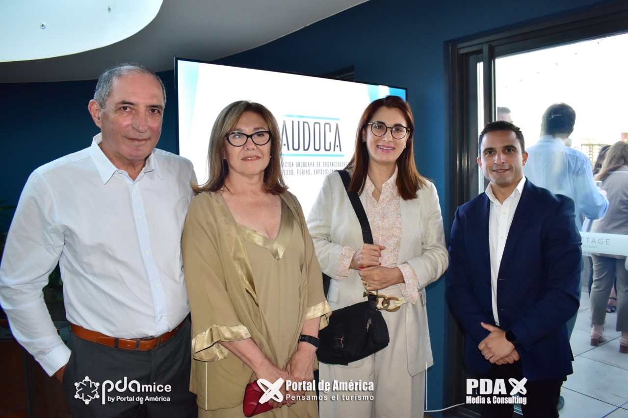 https://www.portaldeamerica.com/images/AudocaEmbajadores2022/D35_0622.jpg