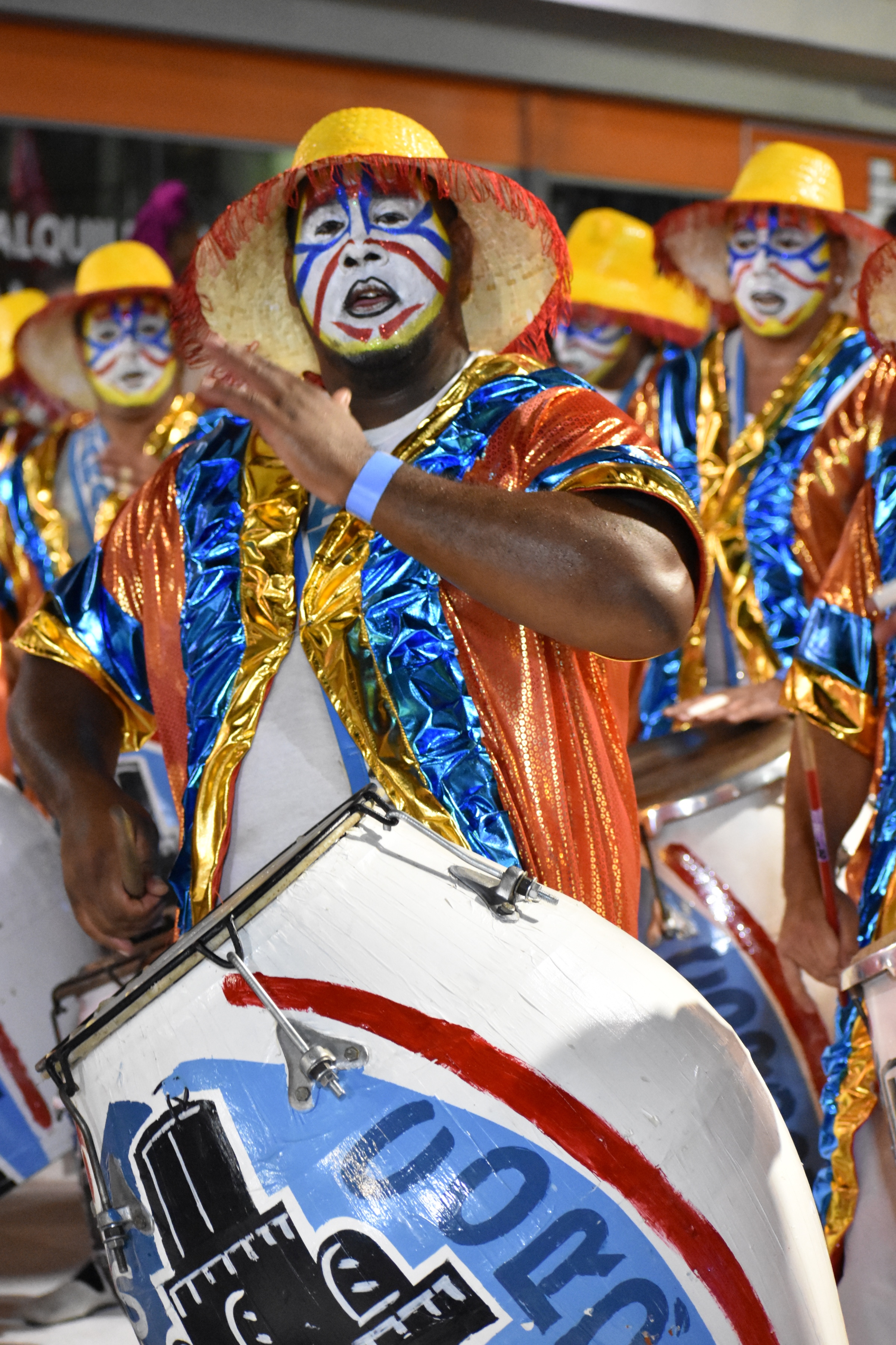 DSC_2309_e703b.jpg