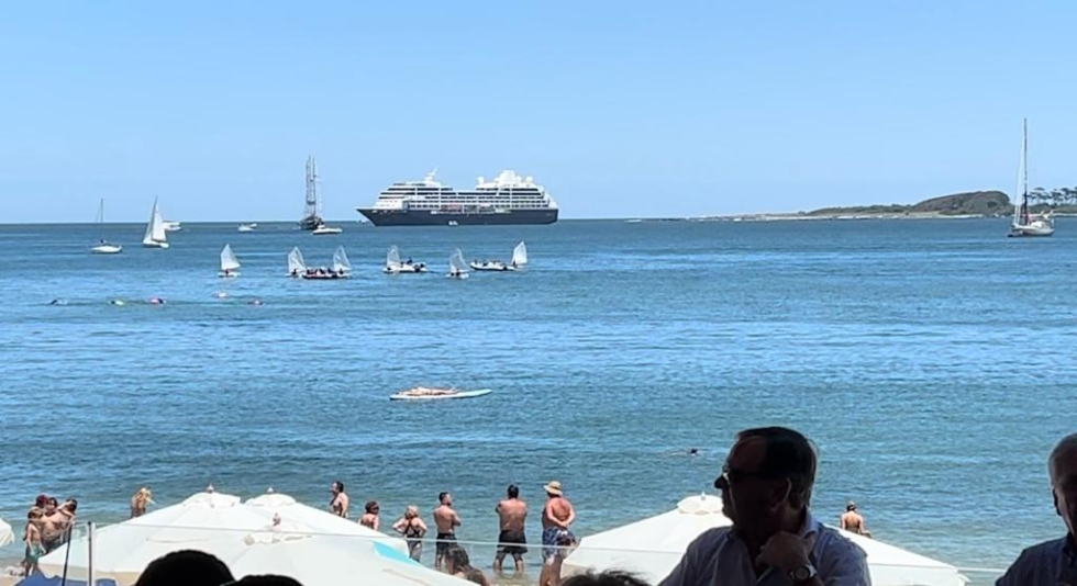 Lanzamiento de la temporada de cruceros