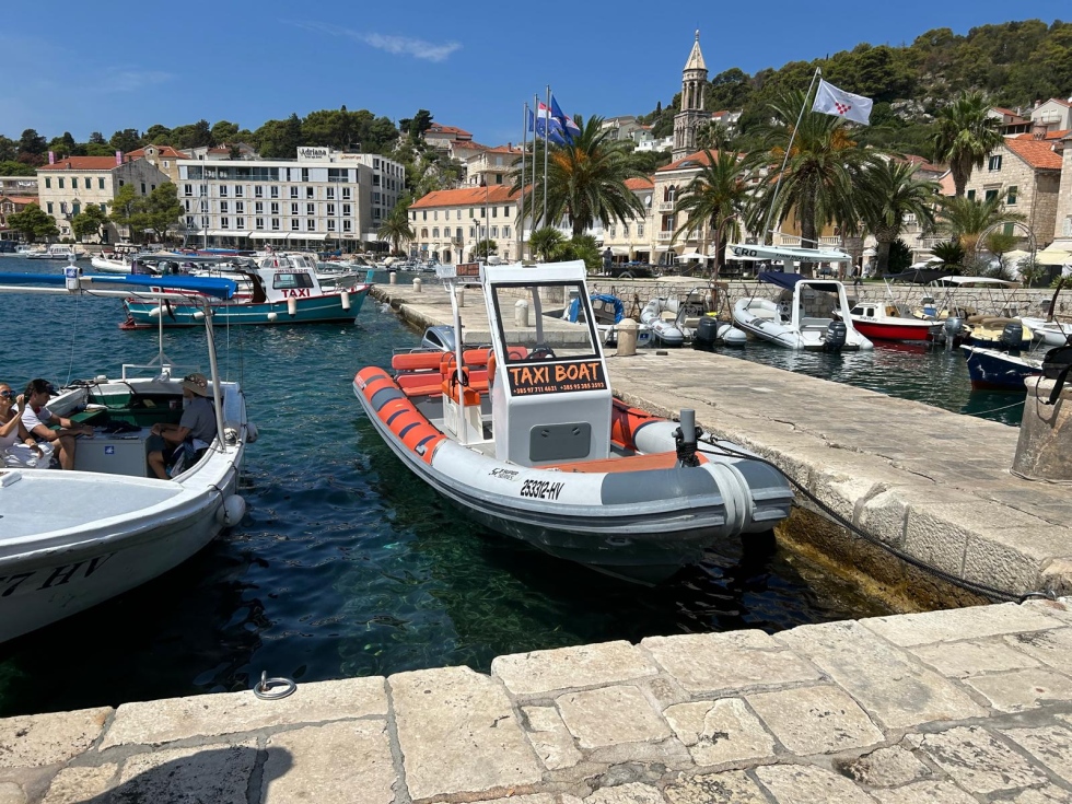 Hvar en la costa del Adri&aacute;tico, un lugar espectacular