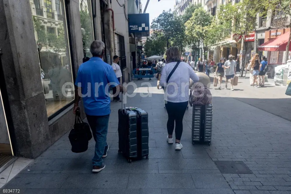 EL 55% de los espa&ntilde;oles ha reducido sus viajes debido al aumento del costo de la vida