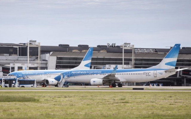 Argentina: el transporte a&eacute;reo se reacomoda permanentemente