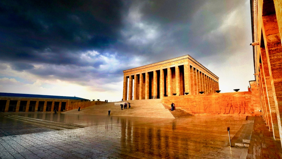 La "previa" en Estambul y la partida hacia Ankara