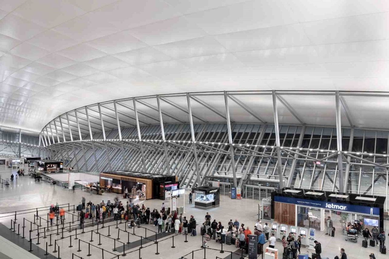 Aeropuerto de Carrasco alcanza nivel 2 en certificaci&oacute;n en Experiencia del Cliente