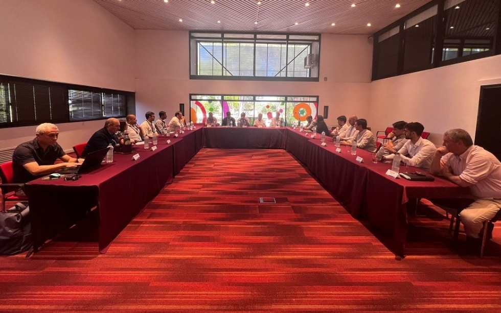 La Comisi&oacute;n T&eacute;cnica Mixta (CTM) de Salto Grande participa en reuni&oacute;n entre autoridades ferroviarias argentinas y uruguayas