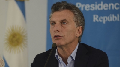 Larga vida y suerte en pila a Mauricio