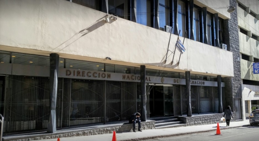 Pasado y futuro de la Direcci&oacute;n Nacional de Migraciones de Uruguay