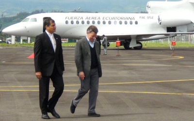 Colombia y Ecuador declararon aer&oacute;dromo de Ipiales como aeropuerto binacional