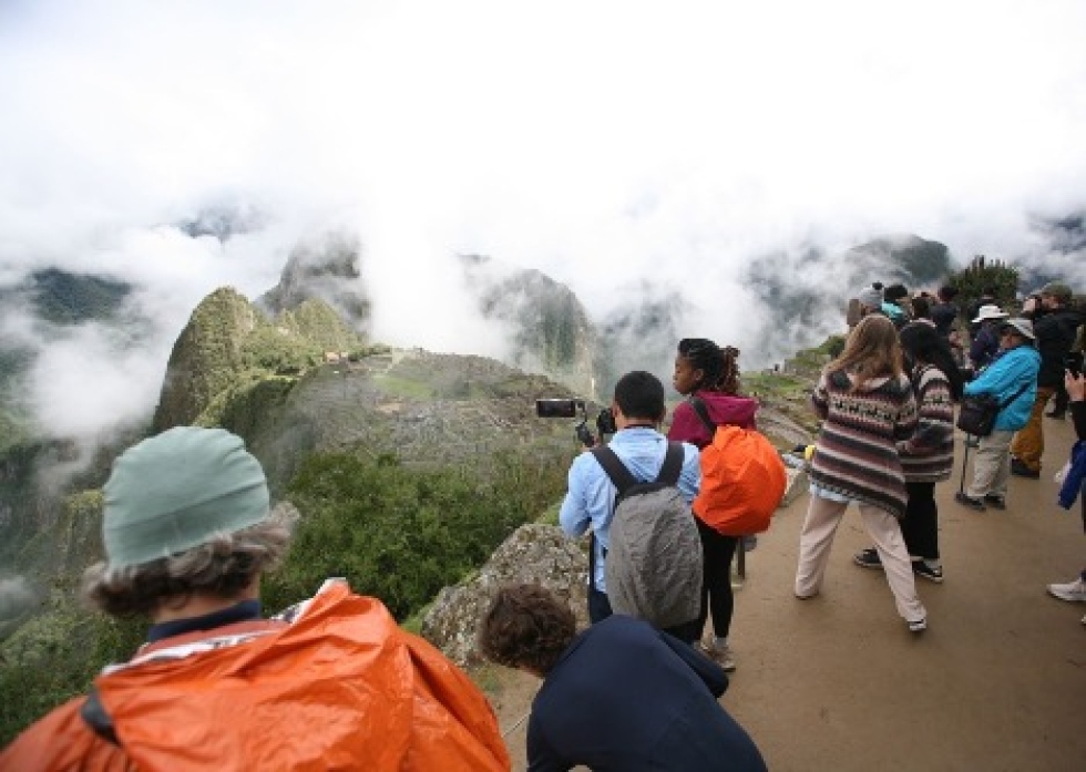 El 11 y 26 de abril reabrir&aacute;n al turismo las monta&ntilde;as Waynapicchu y Machupicchu