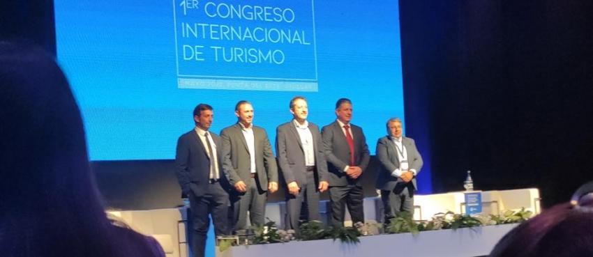 Integrantes del Panel "Turismo e inversi&oacute;n"