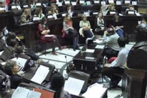Reflexiones, avances y omisiones en la nueva ley de turismo de Uruguay