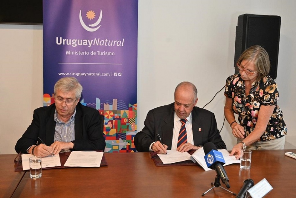 Firma de convenio marco entre Ministerio de Turismo (Uruguay) y Felcode (Espa&ntilde;a)