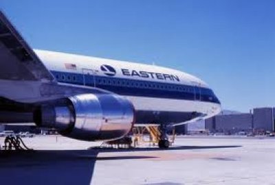Difunta aerol&iacute;nea quiere volver a operar con sede en Miami  