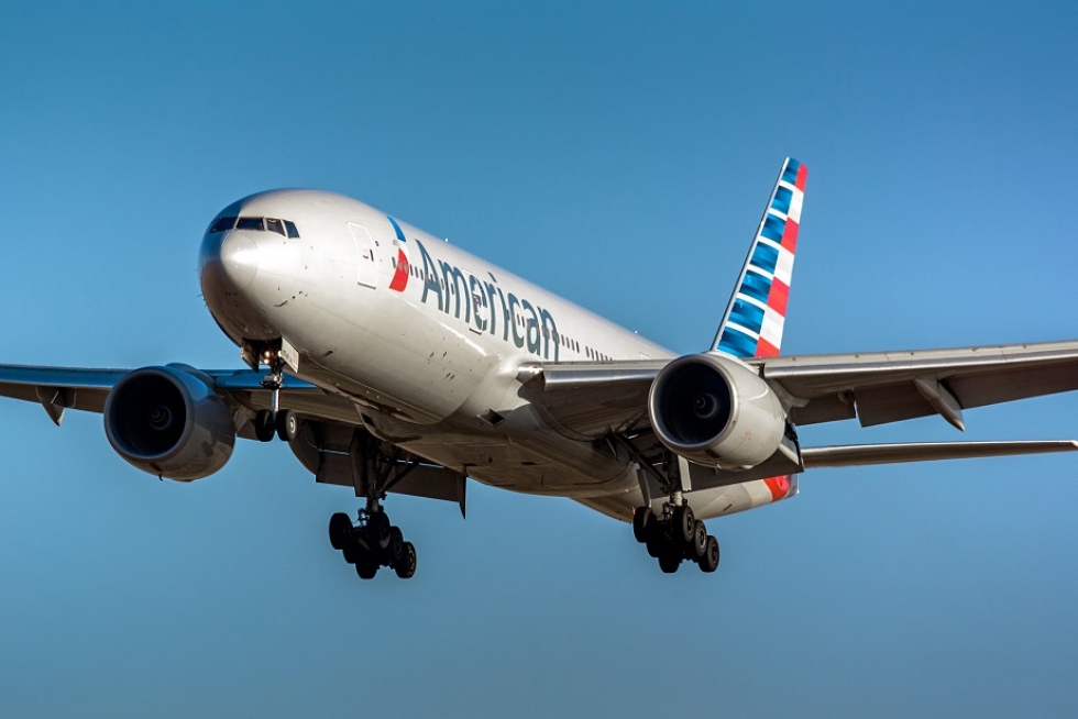 American Airlines cancela rutas a China por baja demanda