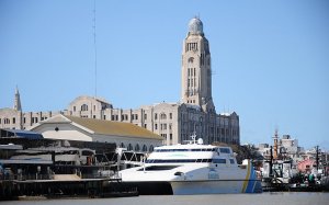 Buquebus y BQB habr&iacute;an suspendido pago a proveedores y enviar&iacute;an personal a seguro de paro