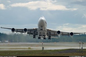 Mi&eacute;rcoles agitado en la aviaci&oacute;n uruguaya. Pas&oacute; y se dijo de todo