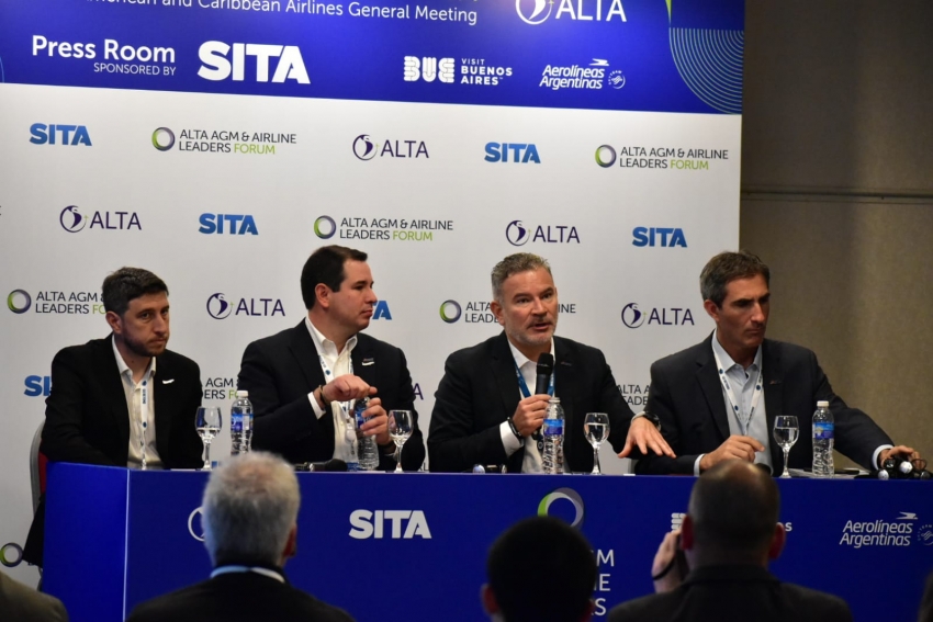JetSmart volar&aacute; con bandera uruguaya? #PDAenAltaForum