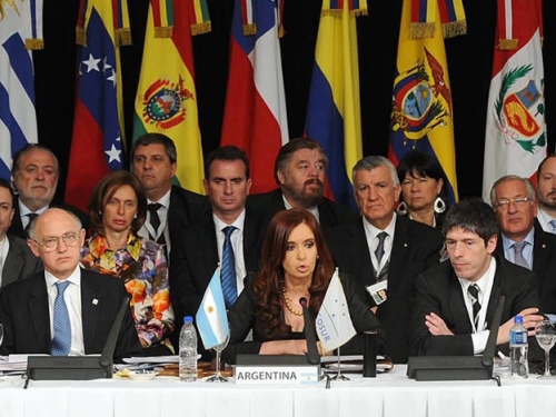&iquest;MERCOQU&Eacute;?. Aguante pueblo guaran&iacute;, hola pueblo venezolano