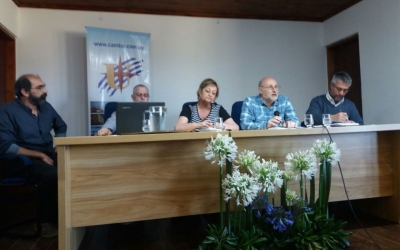 Jos&eacute; Luis Olivera, Alcalde de La Paloma; Benjam&iacute;n Liberoff, Subsecretario de Turismo; Liliam Kechichian, Ministra de Turismo; Juan Martinez, Presidente de CAMTUR; Renzo Musitelli, Secretario de CAMTUR.