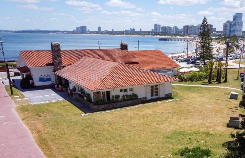 Nuevas Autoridades de la Liga de Fomento y Turismo de Punta del Este