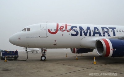 Aerol&iacute;nea JetSMART inicia operaciones invitando a todos los chilenos a volar