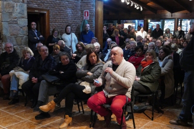 Habl&oacute; Nelson, el autor del audio. M&aacute;s de 150 personas se reunieron con autoridades en Punta del Este por ola de asaltos
