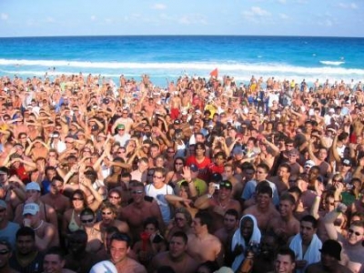 Fen&oacute;meno &lsquo;springbreakers&rsquo; aumenta en Canc&uacute;n a pesar de las alertas