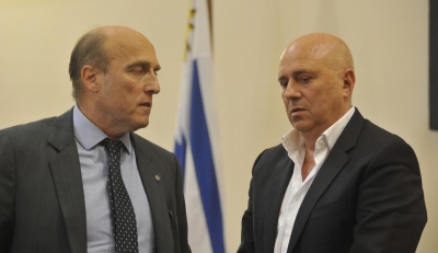 Daniel Mart&iacute;nez y Edgardo Novick, destinatarios de LA ISLA, el cuento de Esperanza-Ficci&oacute;n que tiene la f&oacute;rmula para salir de la inseguridad
