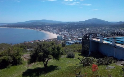 Mediante el Plan de Acci&oacute;n de la Gesti&oacute;n de Basura Mar&iacute;tima, Piri&aacute;polis busca eliminar las principales fuentes de basura marina en los pr&oacute;ximos a&ntilde;os.