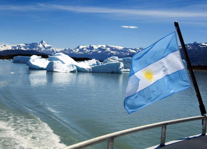 La desesperaci&oacute;n no es pol&iacute;tica tur&iacute;stica