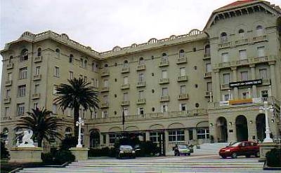 &iquest;Habr&aacute; muchos eventos que presenten un panel de disertantes similar?