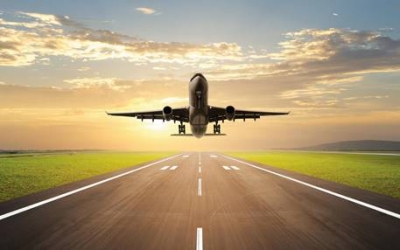Siguen suspendidas medidas de "no despegues" de controladores uruguayos