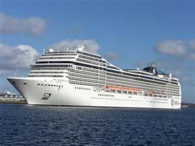 Asamblea de agentes de viajes uruguayos a bordo del MSC Magn&iacute;fica
