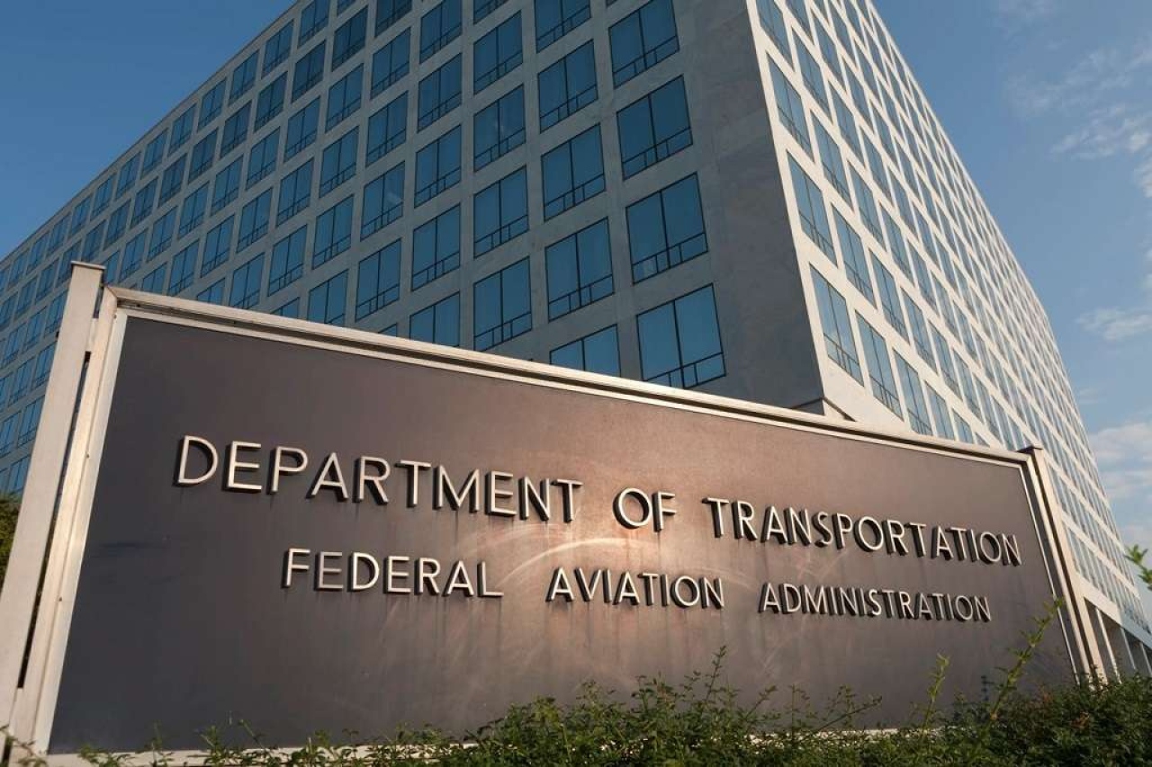 La agencia de aviaci&oacute;n de EEUU aborda la reorganizaci&oacute;n m&aacute;s grande de su historia