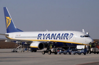 Ryanair reduce a la mitad sus rutas en Girona