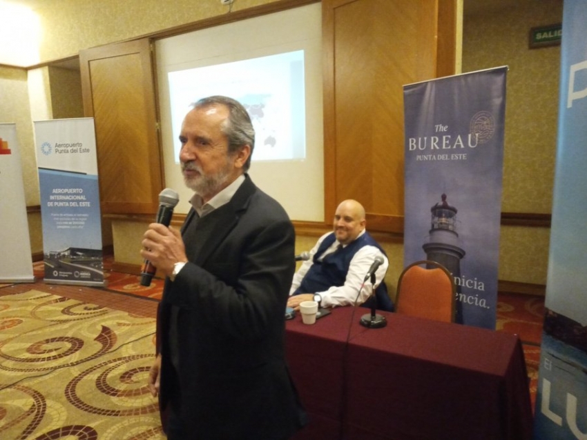 Roberto de Oliveira Luiz y Ram&oacute;n Pamp&iacute;n