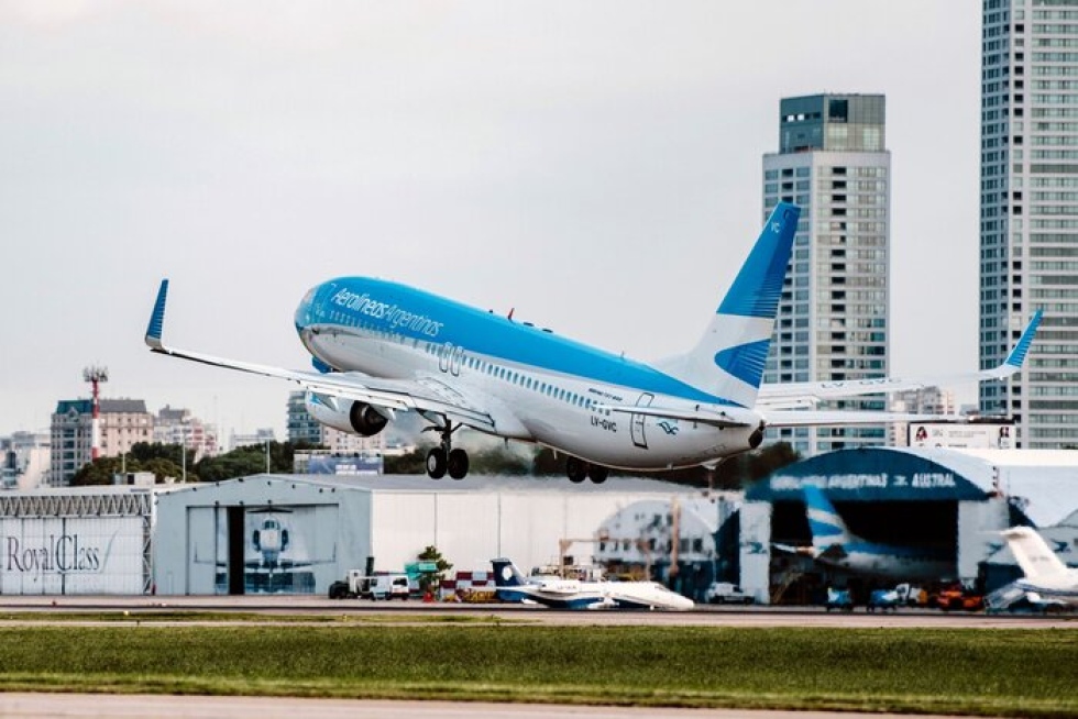 Un avi&oacute;n de Aerol&iacute;neas Argentinas que  volaba a Madrid tuvo que volver a Buenos Aires