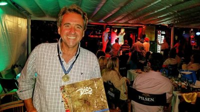  Reconocen aporte de Monzeglio al turismo puntaeste&ntilde;o