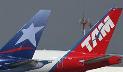Expertos creen que crisis de Iberia abrir&iacute;a oportunidades para Latam 
