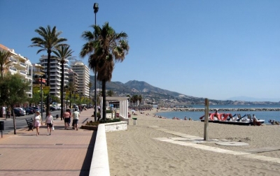Hoteles espa&ntilde;oles bloquean la venta a agencias en pleno verano