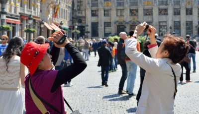 Que "el otro" turismo oriental llegue, da un trabajo chino