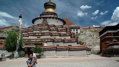 China prohibi&oacute; ingreso al T&iacute;bet a turistas extranjeros que viajen solos