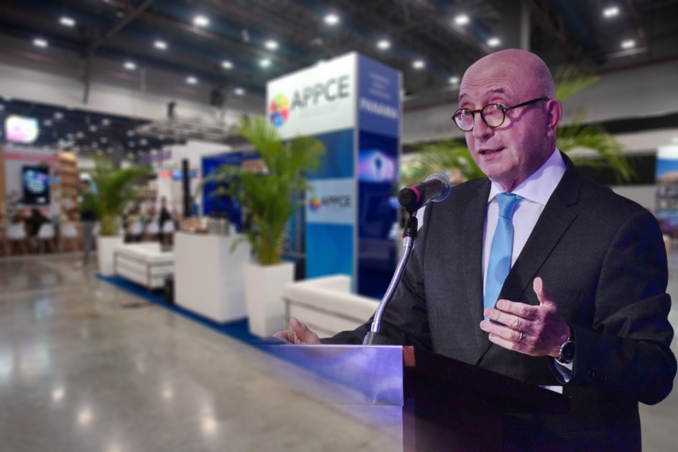 "En breve, habr&aacute; una FIEXPO en otro continente"
