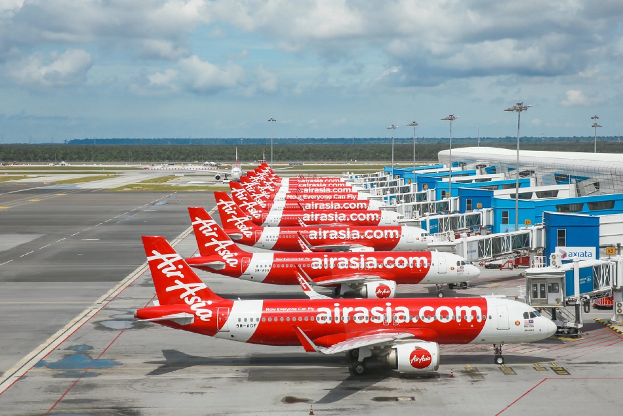 La aerol&iacute;nea malaya AirAsia realiza un pedido r&eacute;cord de 150 aviones A220 de Airbus