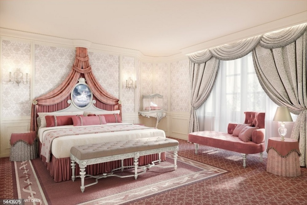 Disneyland Paris reabre el pr&oacute;ximo mes de enero su ic&oacute;nico hotel de cinco estrellas