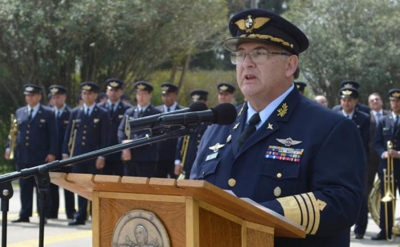 Comandante en Jefe de la Fuerza A&eacute;rea Uruguaya Brig. Gral. (Av.) Alberto Zanelli
