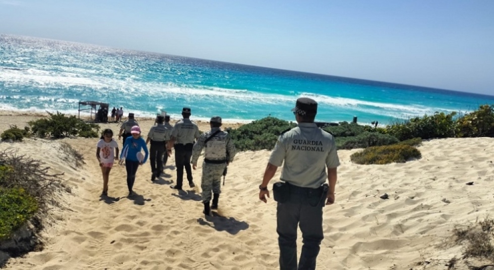 M&eacute;xico finaliza la Semana Santa con las playas militarizadas