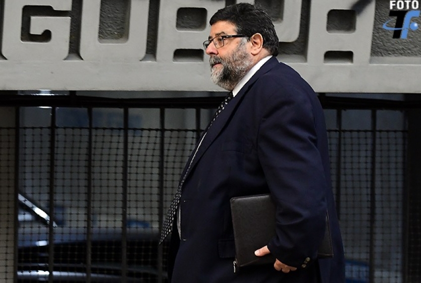 Sergio P&eacute;rez Lauro