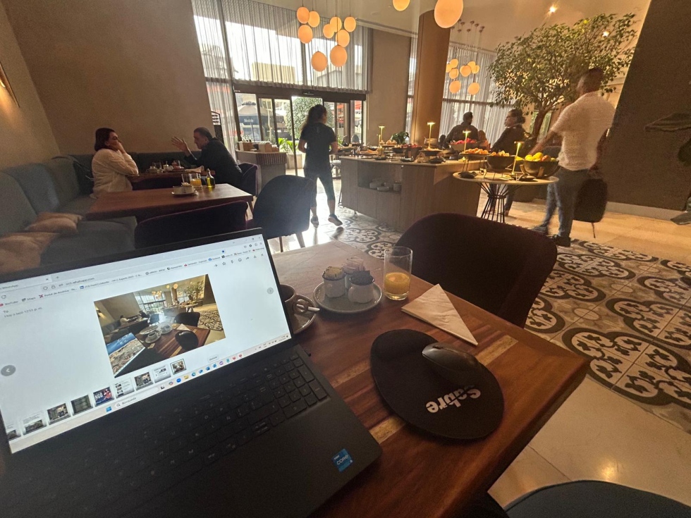 Desayunando y comunicando, el placer y la pasi&oacute;n