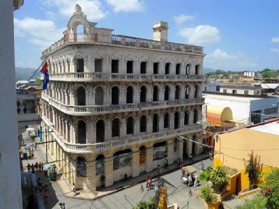 Restaurar&aacute;n el Imperial
